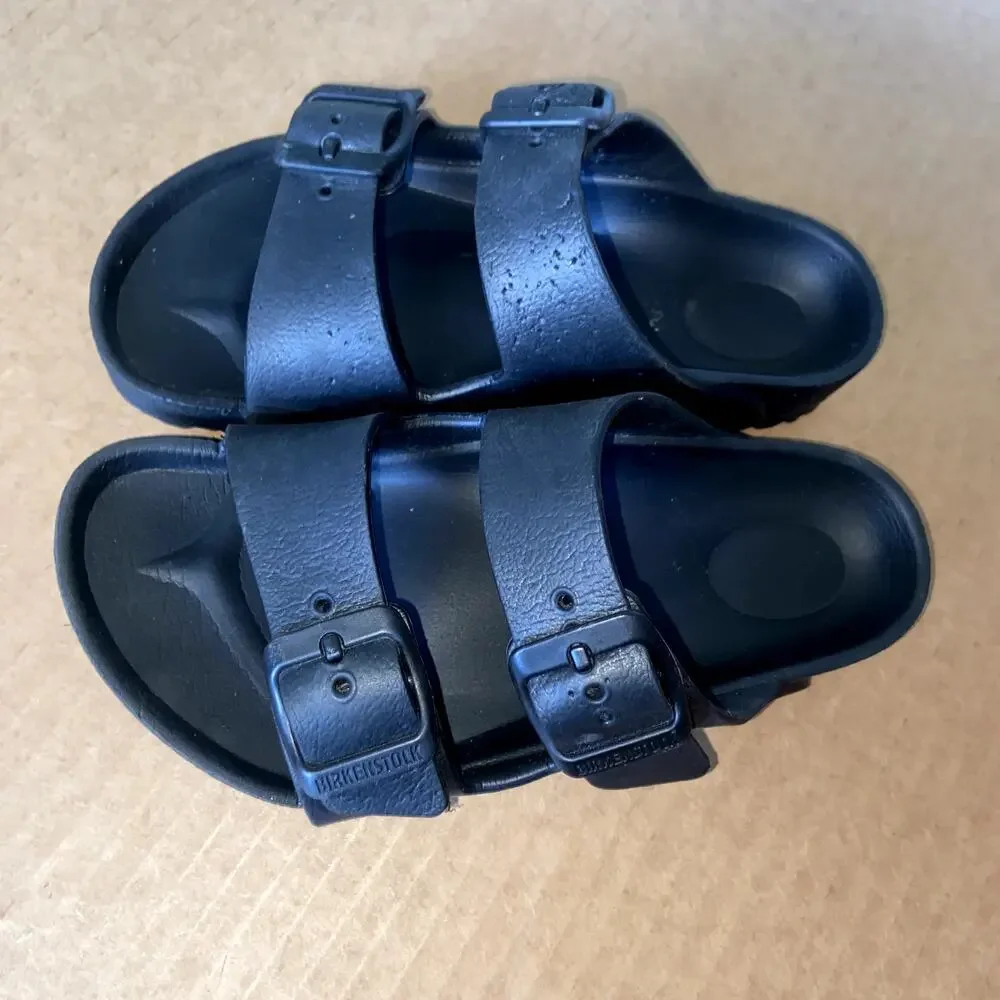 Toddler Girls Black Birkenstock Sandals EVA Size 11 Slides